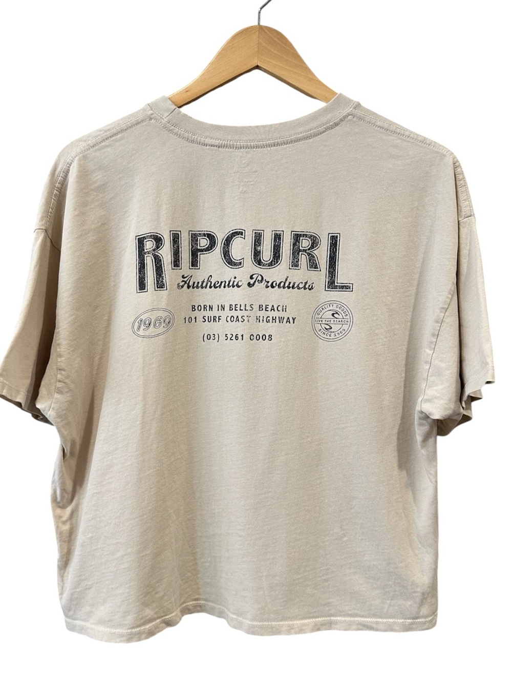 Rip Curl Cropped Graphic Tee Escape to Paradise Beige Women’s Size X-Small - Picture 4 of 9